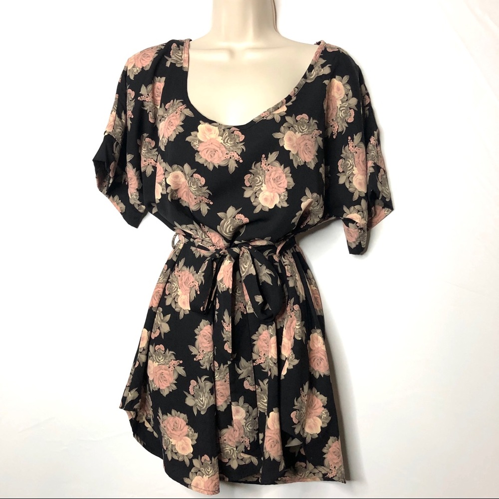 Donating soon! Poema black tunic with rose print